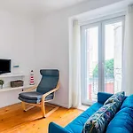 Διαμέρισμα 2br At Chiado Historical Heart