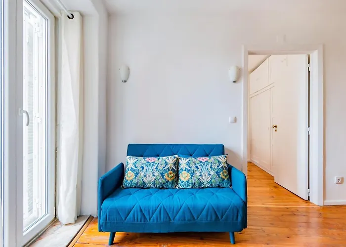 Appartamento 2br At Chiado Historical Heart *