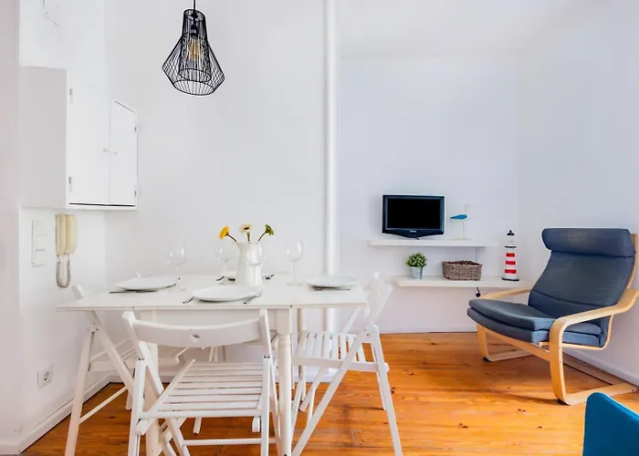 2br At Chiado Historical Heart