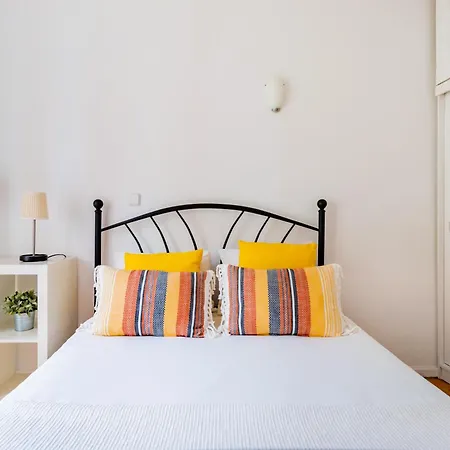 Apartmán 2br At Chiado Historical Heart *