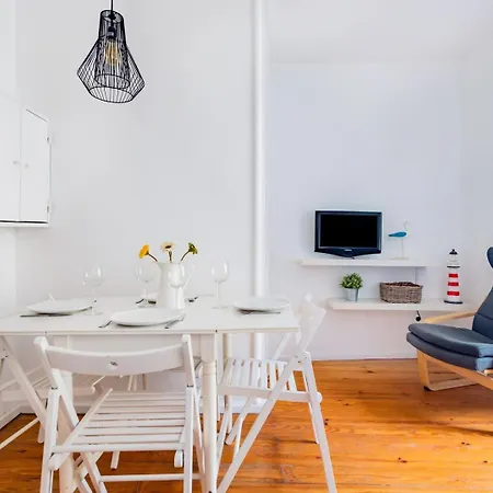 2br At Chiado Historical Heart