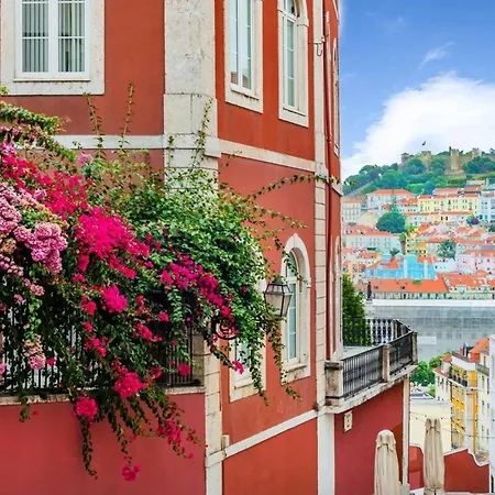 Lejlighed 2br At Chiado Historical Heart Lisboa