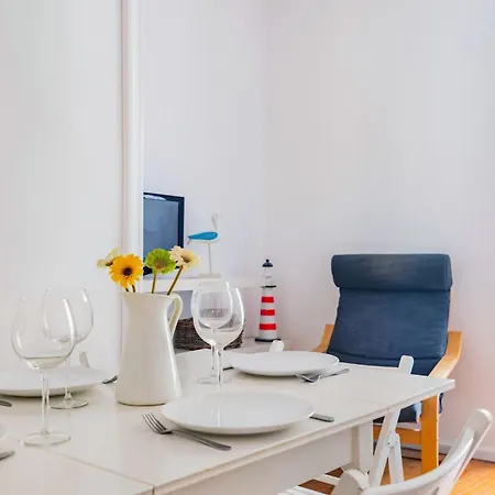 Lejlighed 2br At Chiado Historical Heart Lisboa