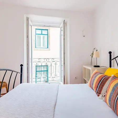 Lejlighed 2br At Chiado Historical Heart Lisboa