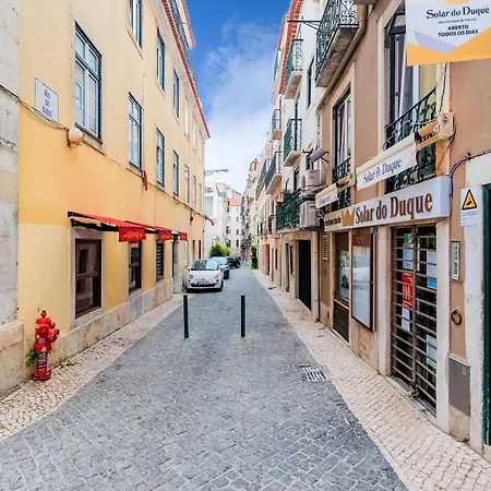 Lejlighed 2br At Chiado Historical Heart