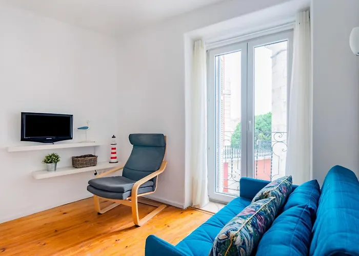 Appartement 2br At Chiado Historical Heart