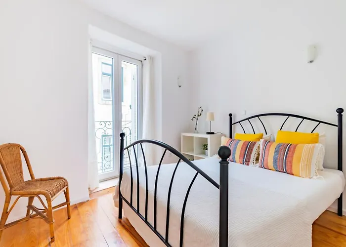 2br At Chiado Historical Heart Apartment *